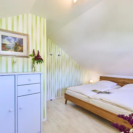 Appartement 102 4, Ginsterweg 3 C *