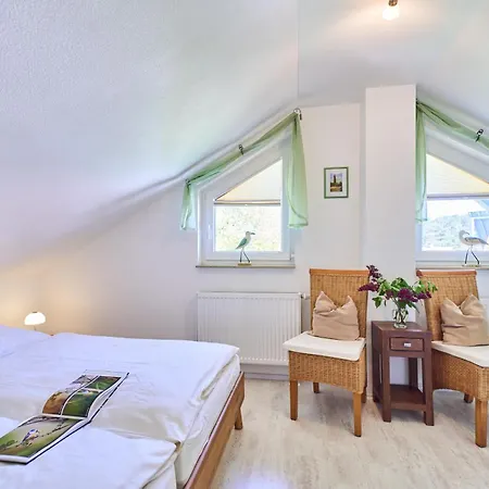 102 4, Ginsterweg 3 C * Karlshagen