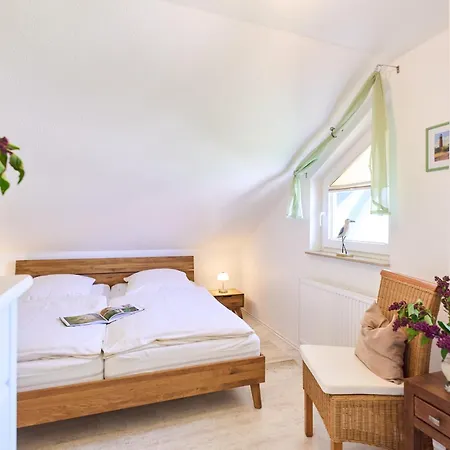 102 4, Ginsterweg 3 C Karlshagen