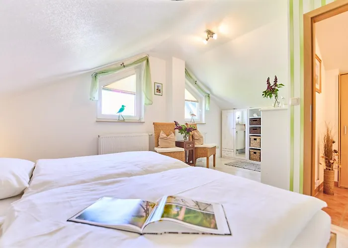 102 4, Ginsterweg 3 C Apartman *